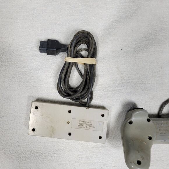 PS1 & NES Video Game Controllers Nintendo Retro Console Gaming Playstation Games - Picture 8 of 13